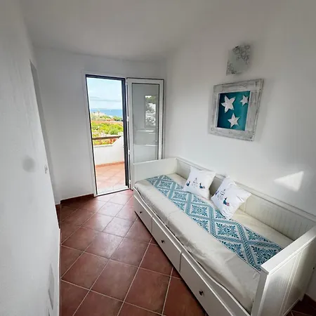 Emynik- Con Piscina E Vista Mare