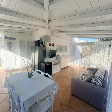 Emynik- Con Piscina E Vista Mare Villa