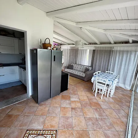Emynik- Con Piscina E Vista Mare